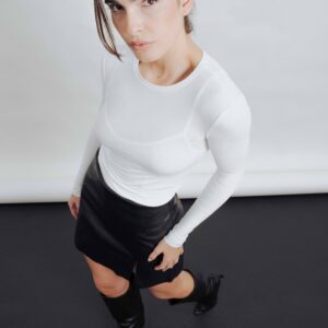 MINI FALDA PANTALÓN EFECTO PIEL