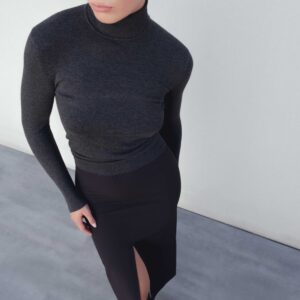 FALDA MIDI CON ABERTURAS