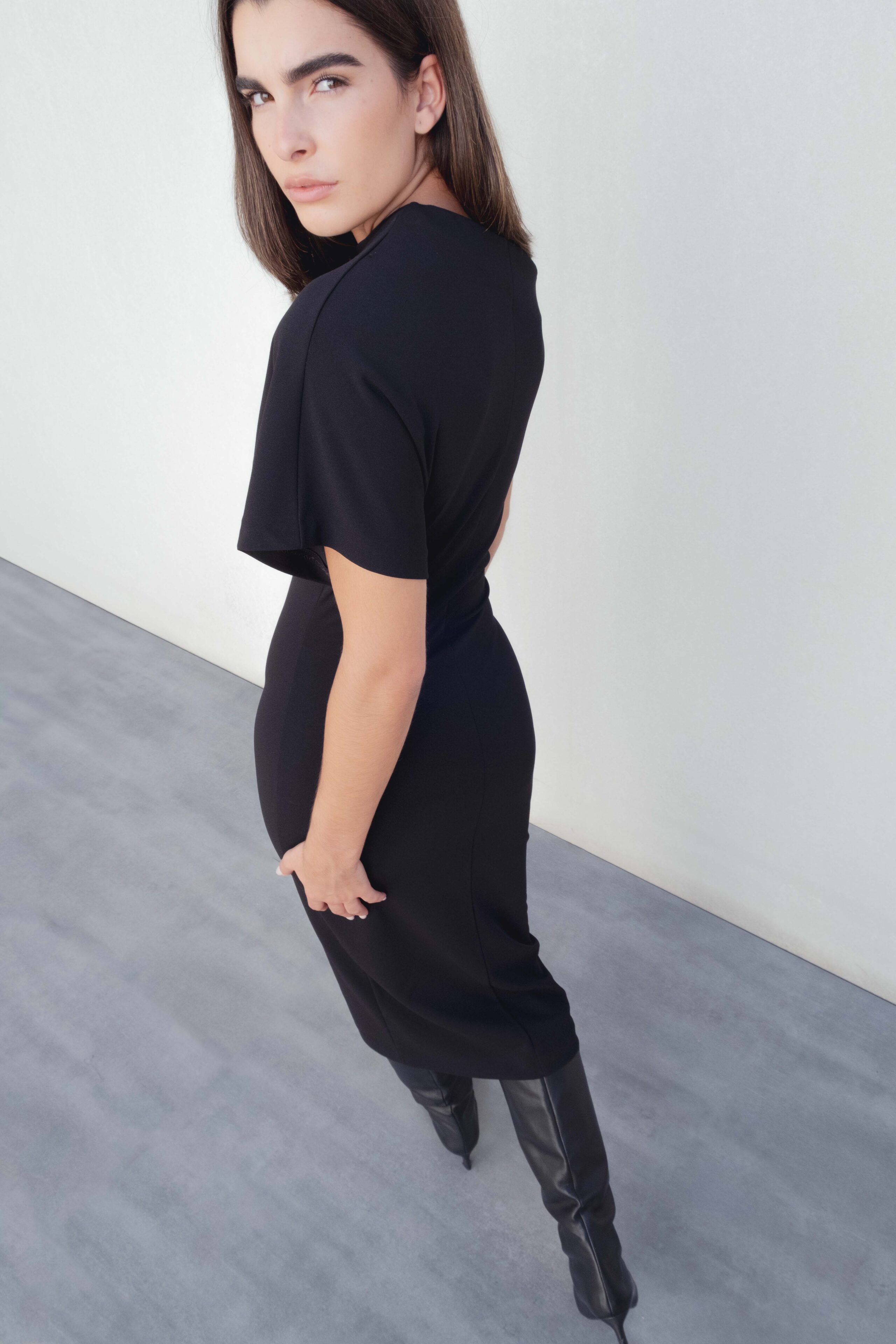 VESTIDO ASIMETRICO