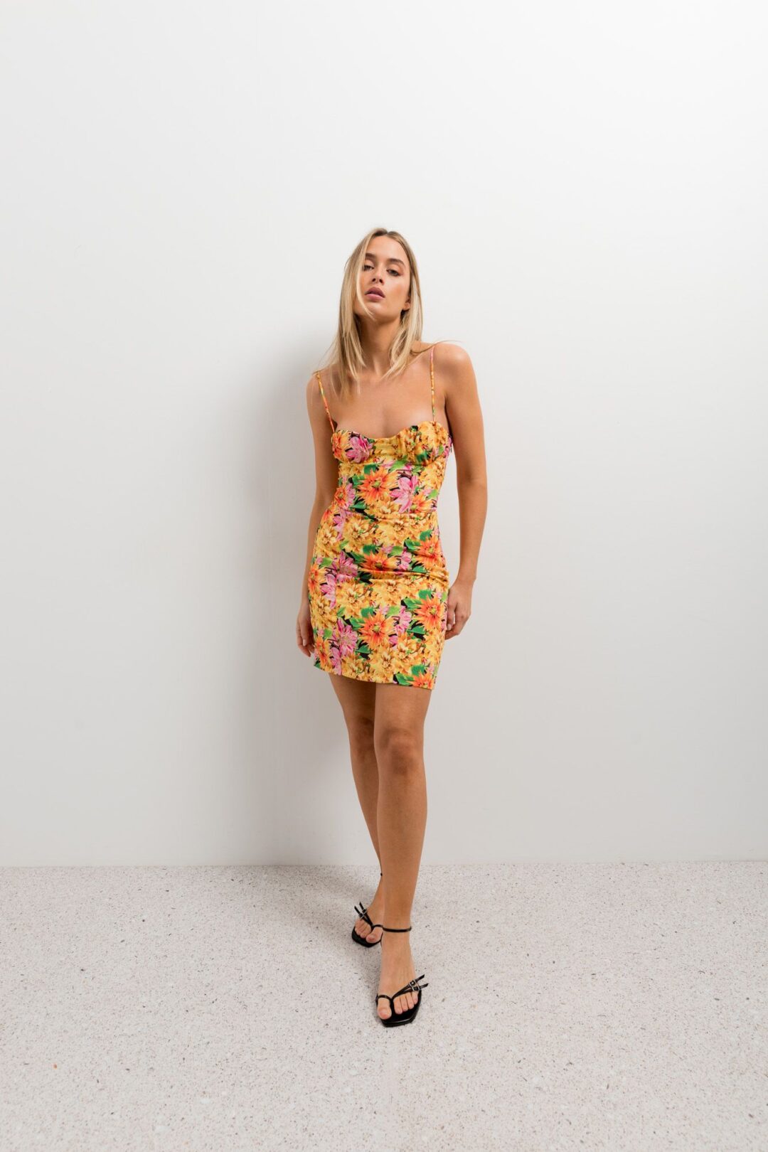 VESTIDO ESTAMPADO CORSETERO