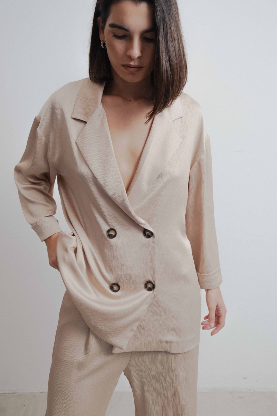 BLAZER SATINADA CRUZADA