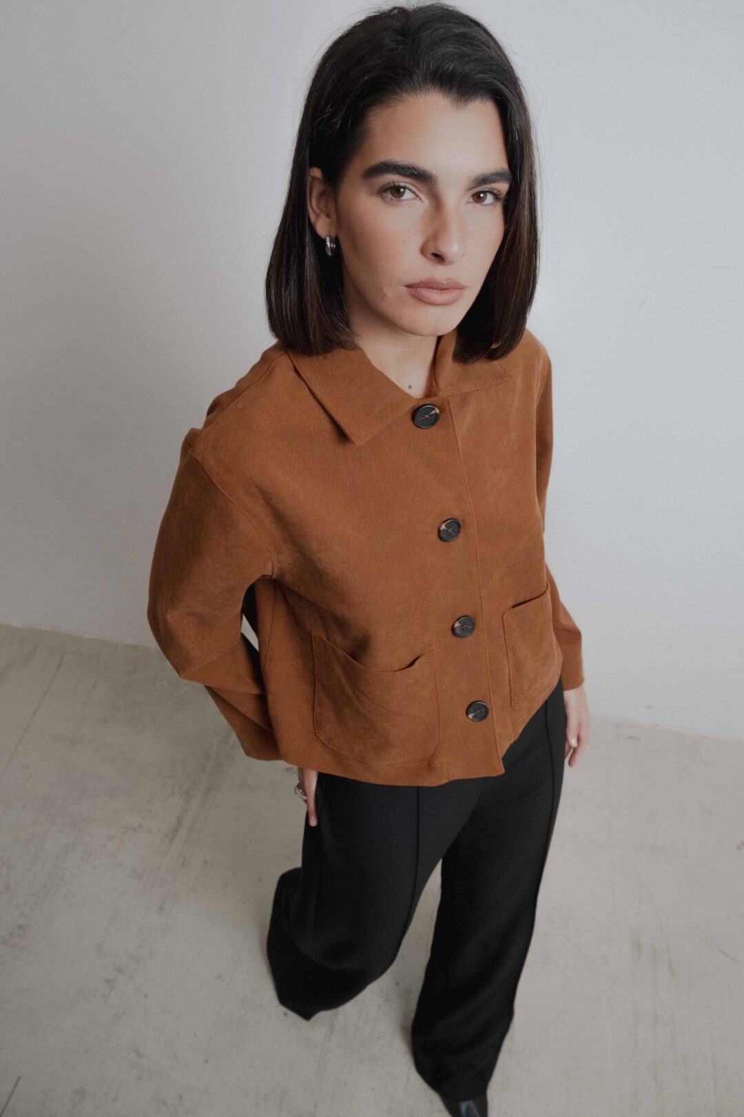 CHAQUETA CORTA EFECTO ANTE